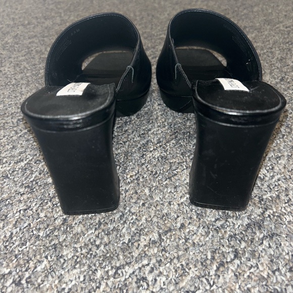 Steve Madden Dedicate Women’s Leather Heels - Picture 6 of 8